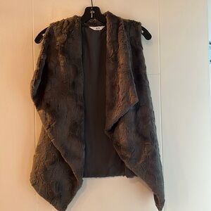 Jack faux fur gray vest